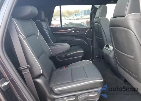 2022 Cadillac Escalade Premium Luxury z USA, uszkodzony, nr VIN 1GYS4BKLXNR332220
